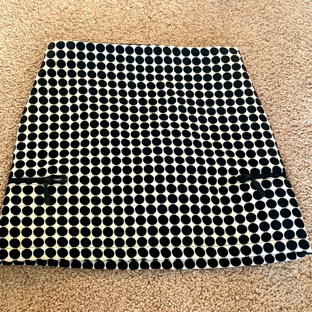 Retro style mini skirt